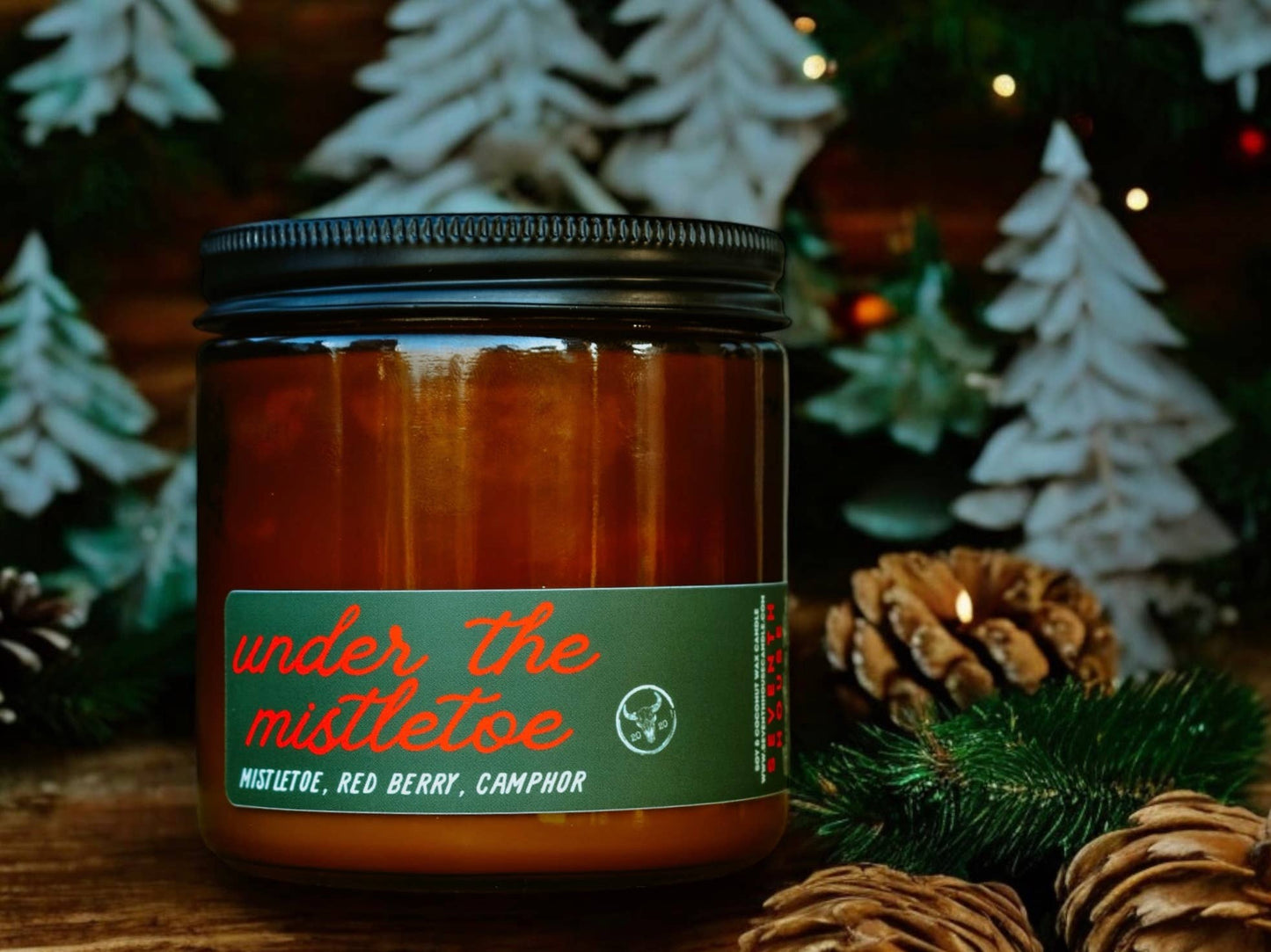 UNDER THE MISTLETOE - Mistletoe & Red Berry Candle