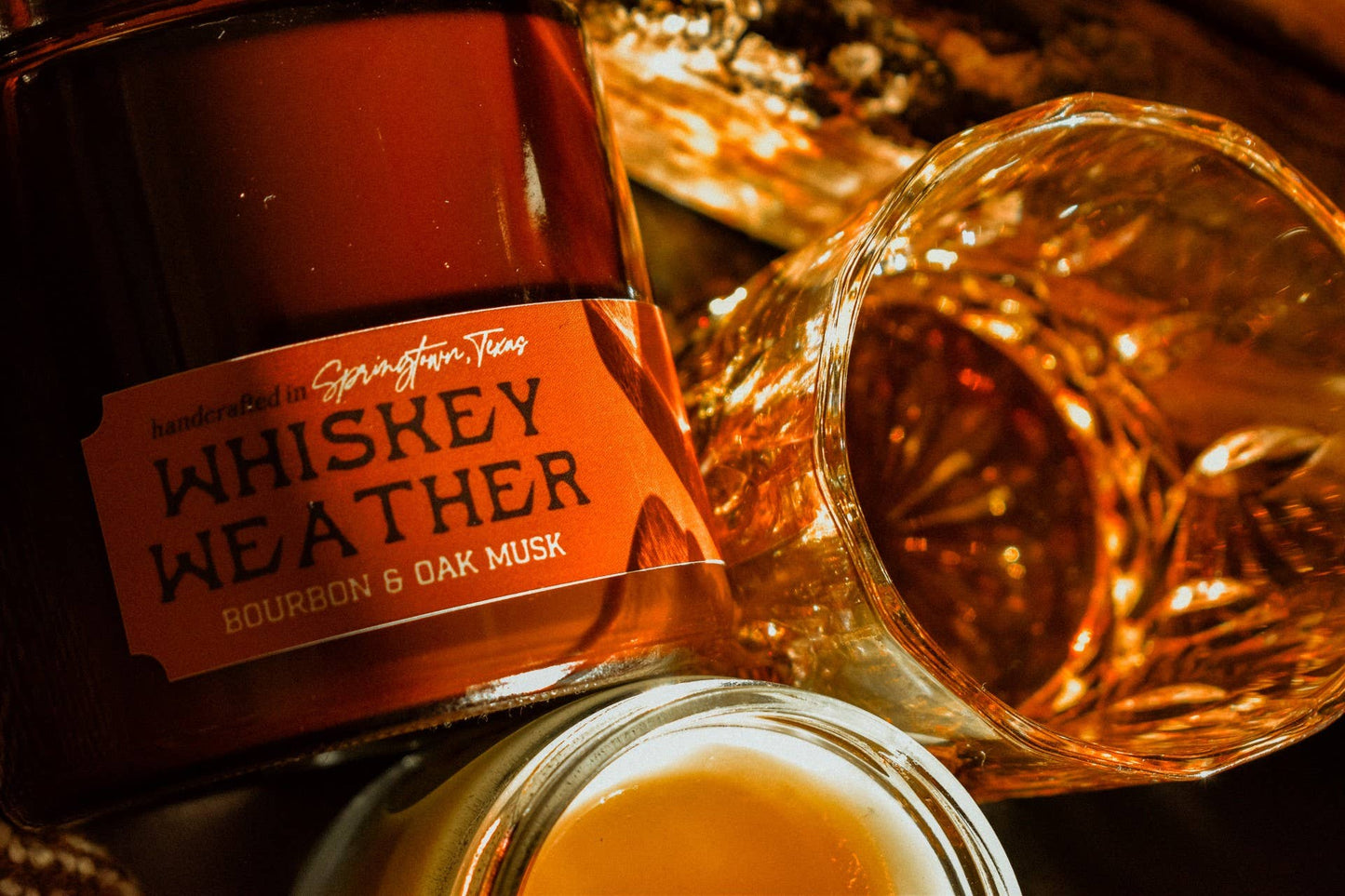 WHISKEY WEATHER - Bourbon & Oak Musk Candle